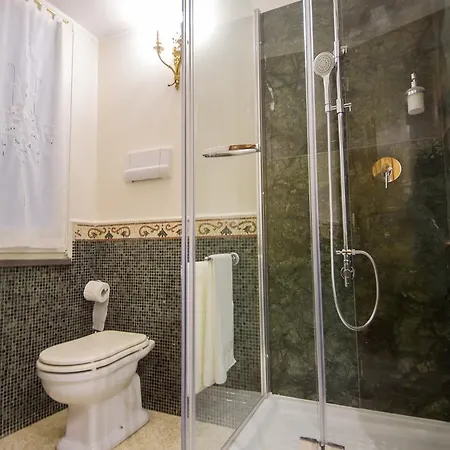 Palazzo Liguori Bed & Breakfast